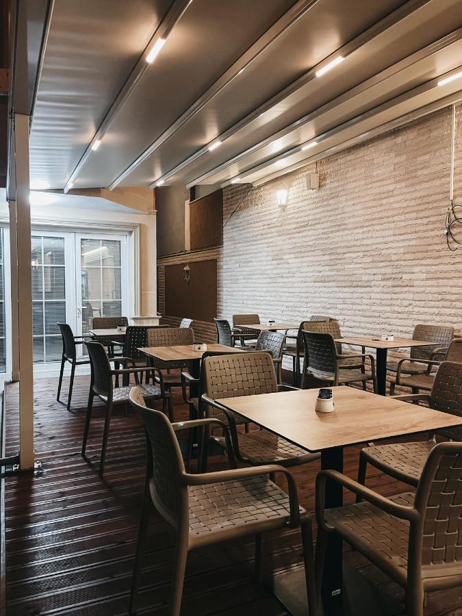 Amansar Boutique Hotel Tiranë Ngoại thất bức ảnh
